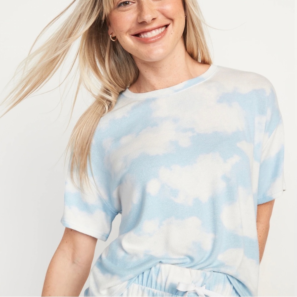 Soft Knit Cloud Tee